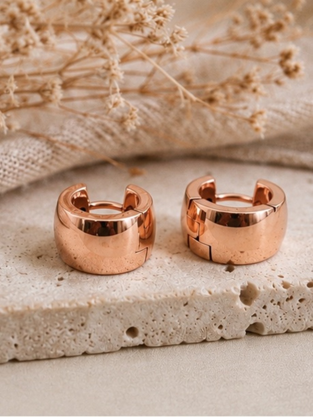 Rose Gold Minimalist Chunky Huggie Hoop Earrings | 💦Waterproof💦